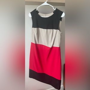 Knee length, color blocked dress. Like new.